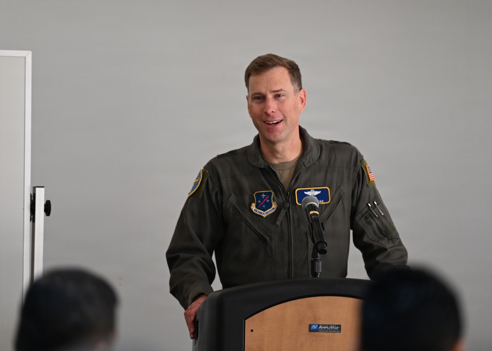 AFSOUTH hosts U.S., Ecuador Airman to Airman talks