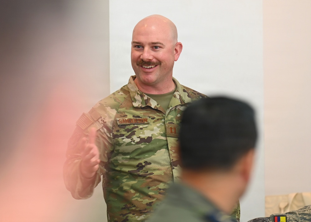 AFSOUTH hosts U.S., Ecuador Airman to Airman talks