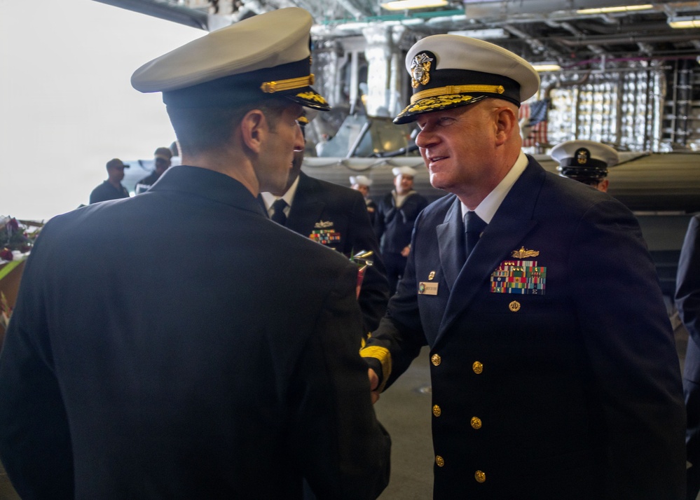 USS Cincinatti Returns to Homeport in San Diego