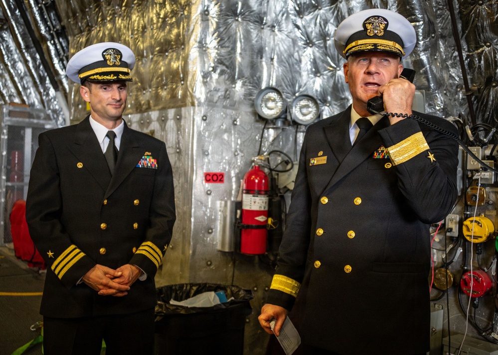 USS Cincinatti Returns to Homeport in San Diego
