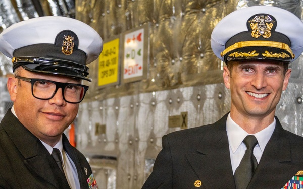 USS Cincinatti Returns to Homeport in San Diego