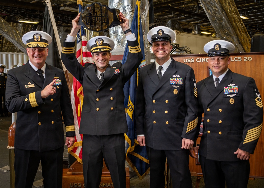 USS Cincinatti Returns to Homeport in San Diego