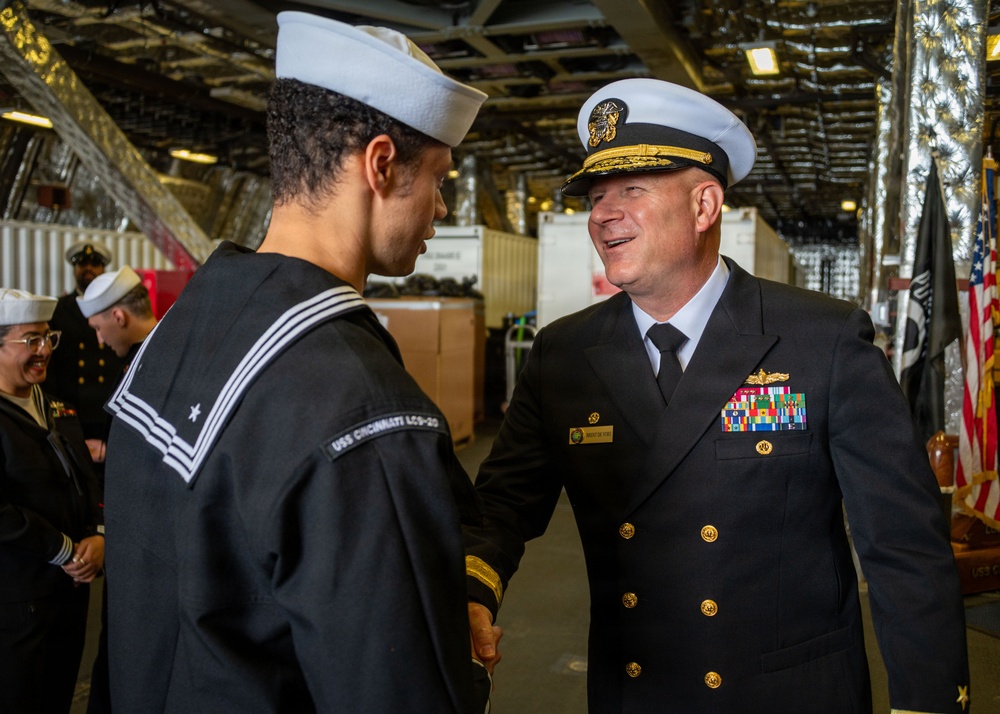USS Cincinatti Returns to Homeport in San Diego