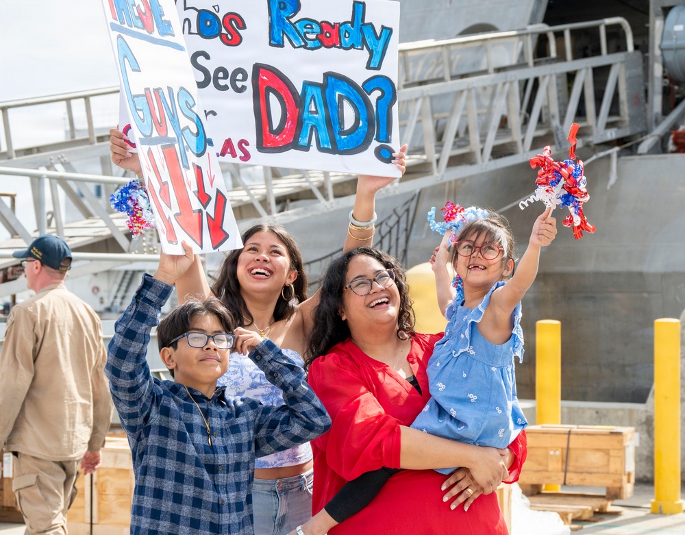 USS Cincinnati (LCS 20) Returns to Naval Base San Diego