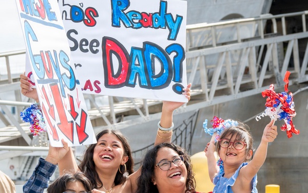USS Cincinnati (LCS 20) Returns to Naval Base San Diego