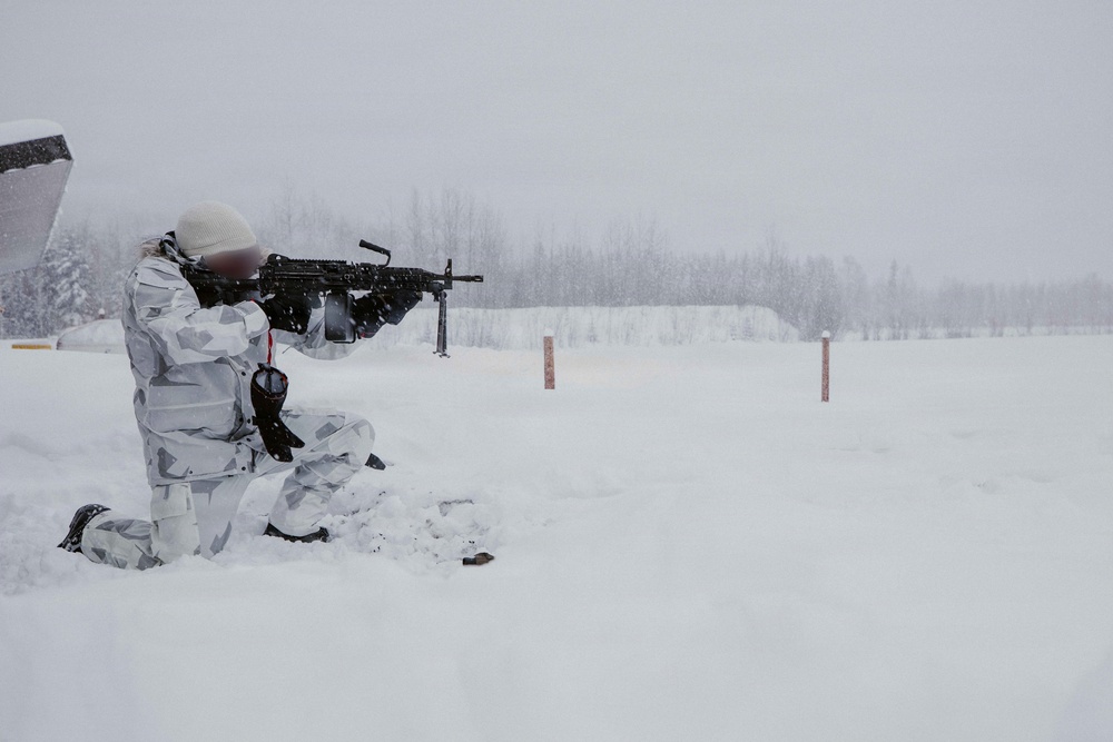 NSWG2 personnel conduct cold weather training during AE26