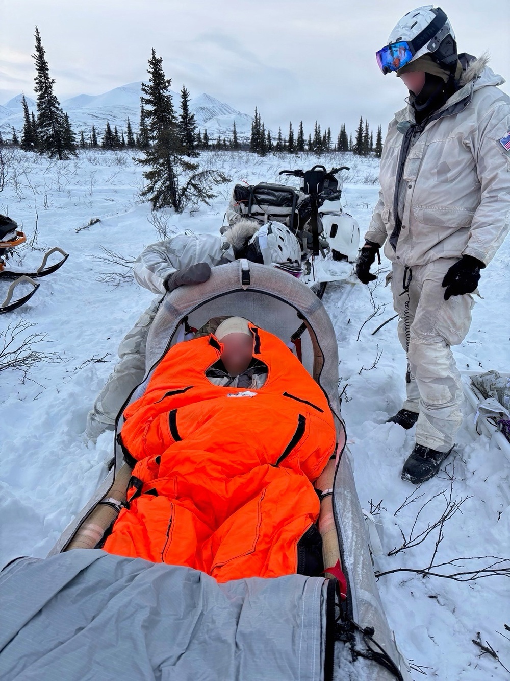 NSWG2 personnel conduct cold weather training during AE26