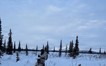 NSWG2 personnel conduct cold weather training during AE26