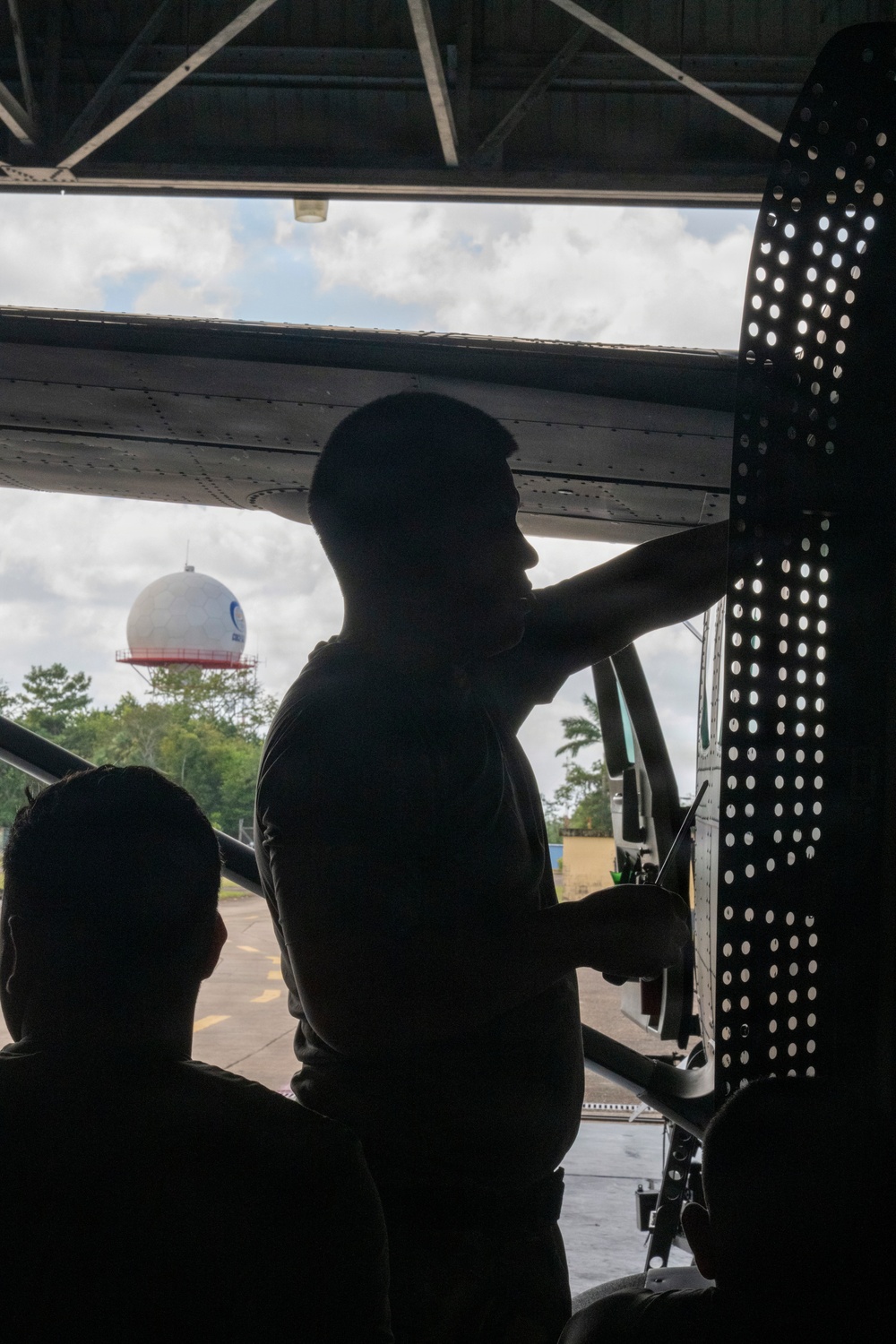 571 MSAS Builds Partner Capacity With Belize Defense Force