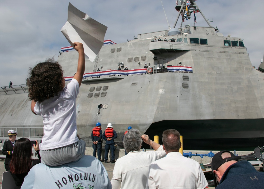 USS Cincinnati Returns to Homeport in San Diego