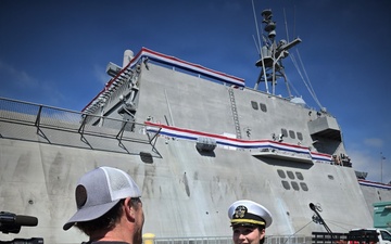 USS Cincinnati returns to Naval Base San Diego