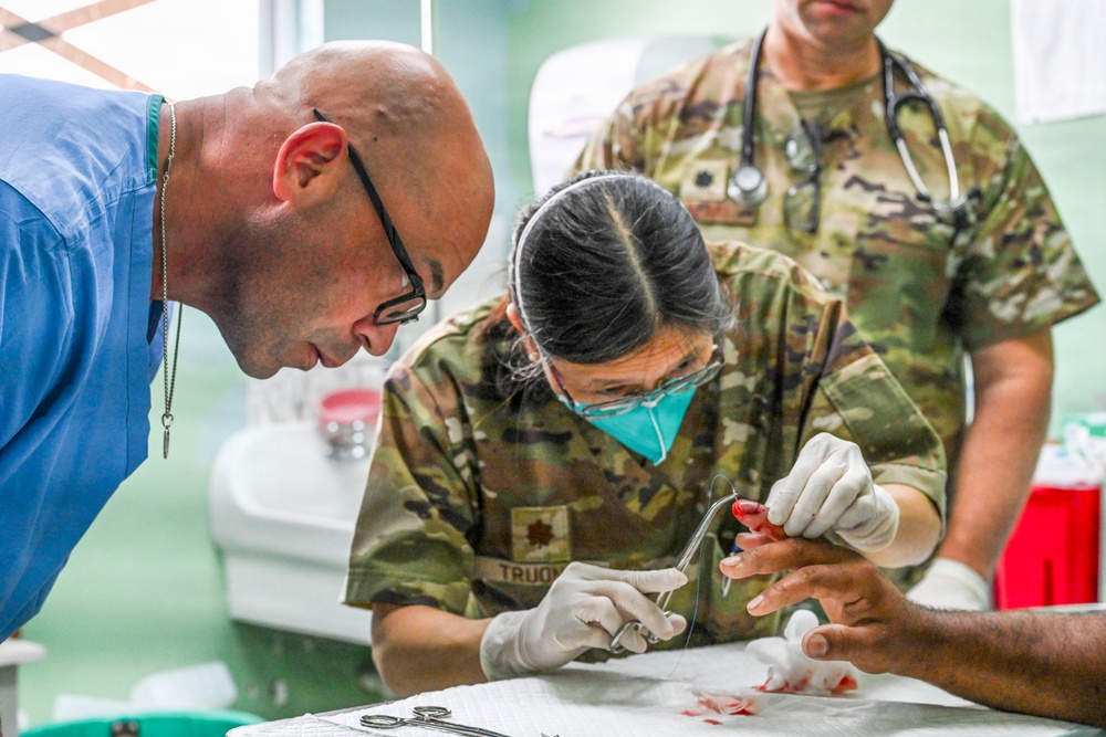 LAMAT 2026 supports emergency care in Saint Kitts