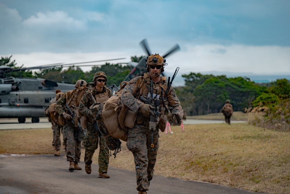 U.S. Marines load MMSP on CH-53E Super Stallions for MCCRE and Conduct Forward COC Operations