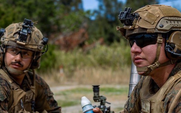 5th Air Naval Gunfire Liaison Company and 2nd Battalion, 7th Marines, conduct mortar range