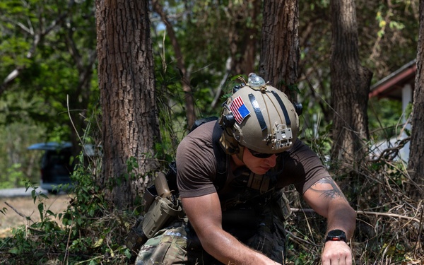 U.S. Navy and Royal Thai Navy EOD teams conduct surface and IED scenarios