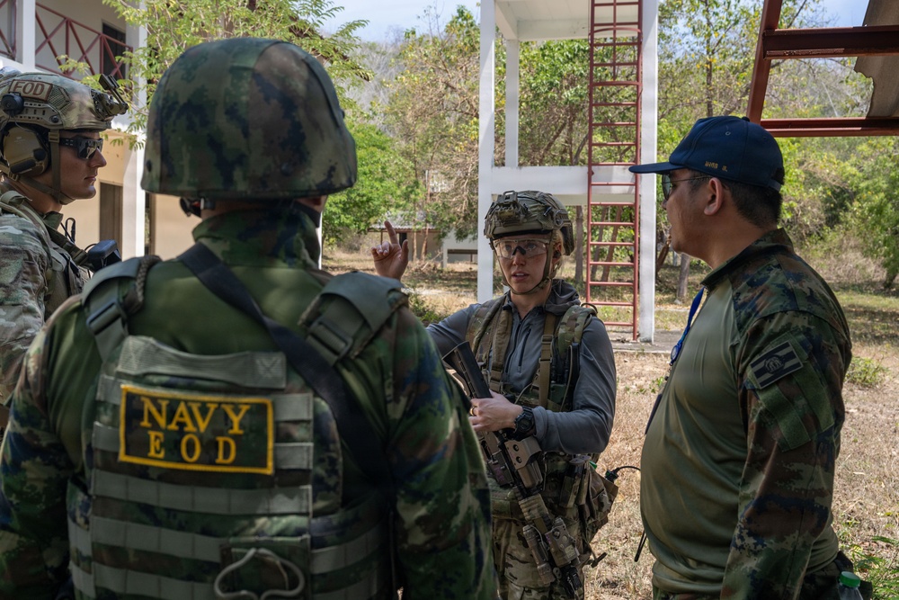 U.S. Navy and Royal Thai Navy EOD teams conduct surface and IED scenarios