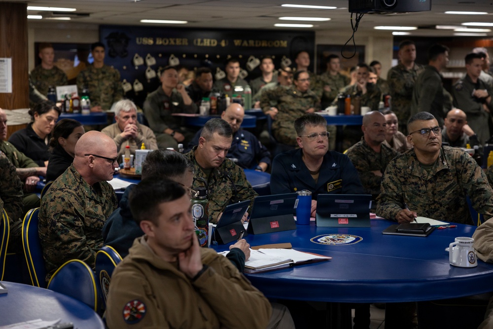 I MEF Deputy Commanding General Visits 11th MEU Marines and Sailors Aboard USS Boxer
