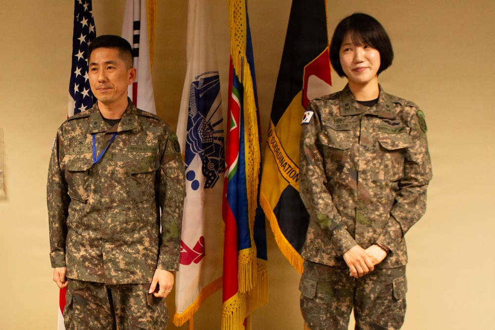 Recognizing Personnel Behind the Bayonet Hill 180 Ceremony