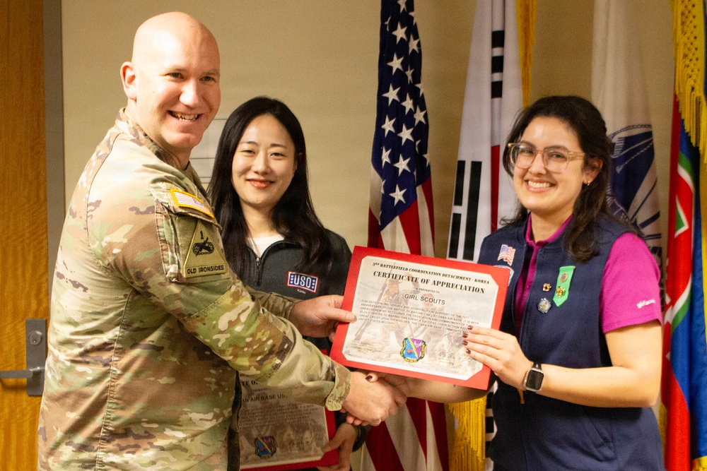 Recognizing Personnel Behind the Bayonet Hill 180 Ceremony