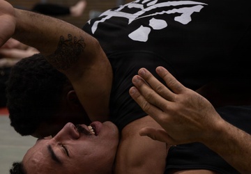 CORE26 | Mixed Martial Arts Frontline Fighters Host MMA Clinic for Troops in Norway
