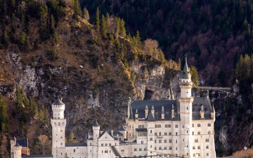 Bravo Company, 1-214th GSAB honors first sergeant with final flight over Neuschwanstein Castle