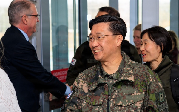 Republic of Korea Army Surgeon General visits Defense Centers for Public Health - Aberdeen