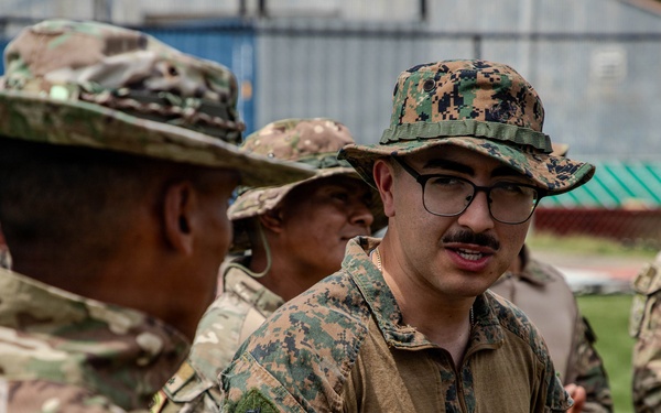 U.S. Marines teach Tactical Combat Casualty Care at Vasco Nunez de Balboa