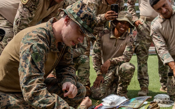 U.S. Marines teach Tactical Combat Casualty Care at Vasco Nunez de Balboa