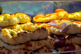 First OCONUS location of Wetzel's Pretzels opens at USAG Stuttgart