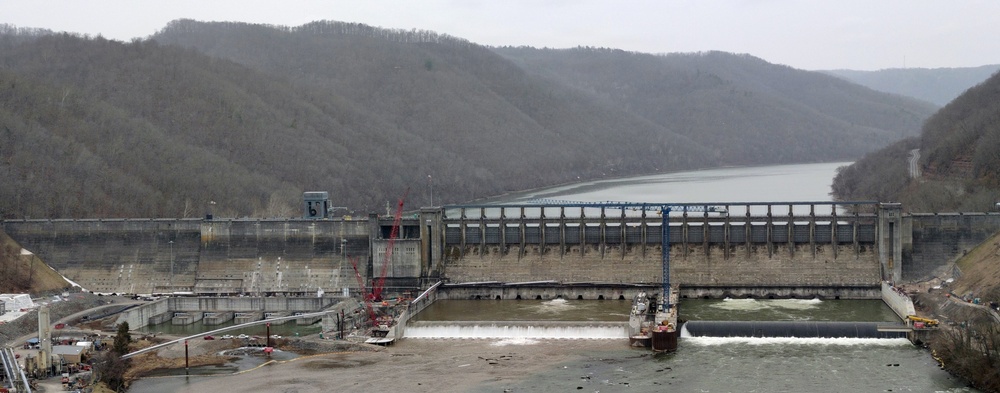 Bluestone Dam with both sides flowing