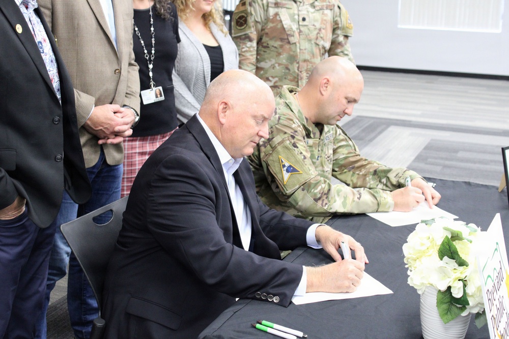 SLD 45, Brevard Public Schools Strengthen Partnership to Support Military-Connected Students