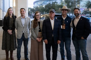 AFN Stuttgart - Learn German with Amber & Alexandra: Bundeswehr Lingo & Enlisted Ranks