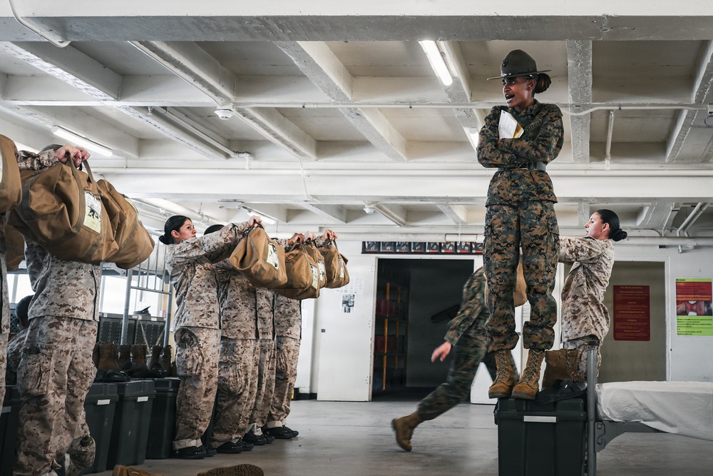 Golf Company Pick-Up