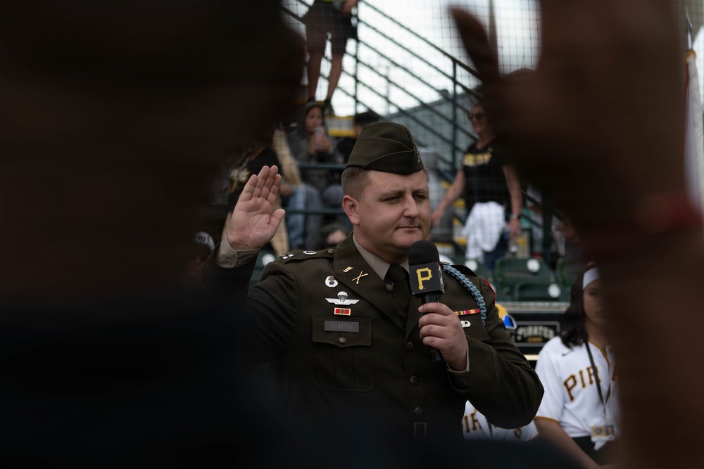 Pittsburgh Pirates host service members