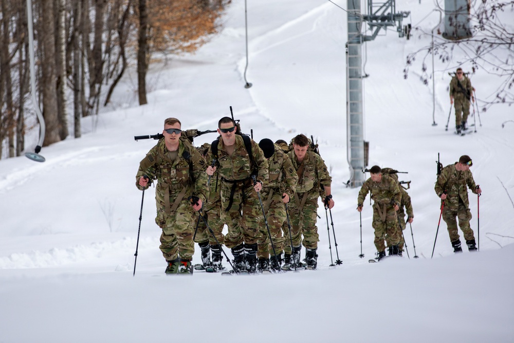 Mountain Battalion soldiers complete historic Norwegian Ski Badge