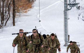 Mountain Battalion soldiers complete historic Norwegian Ski Badge