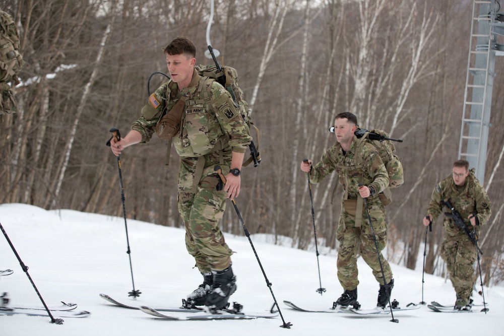 Mountain Battalion soldiers complete historic Norwegian Ski Badge