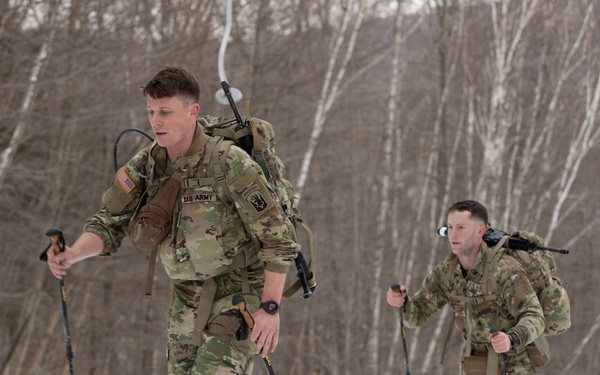 Mountain Battalion soldiers complete historic Norwegian Ski Badge