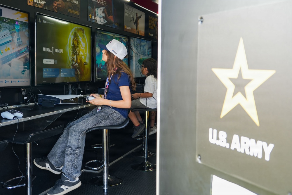 Army Recruiting Fanzone