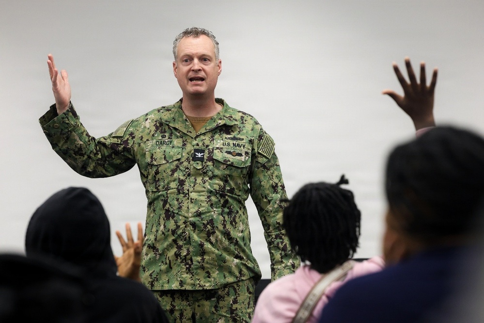 NSWCPD Marks National Engineers Week by Connecting Curiosity, Leadership and the Fleet