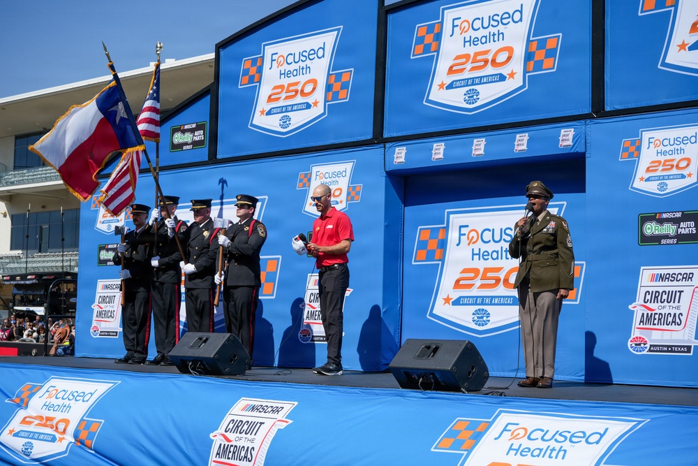 SGM James performs National Anthem