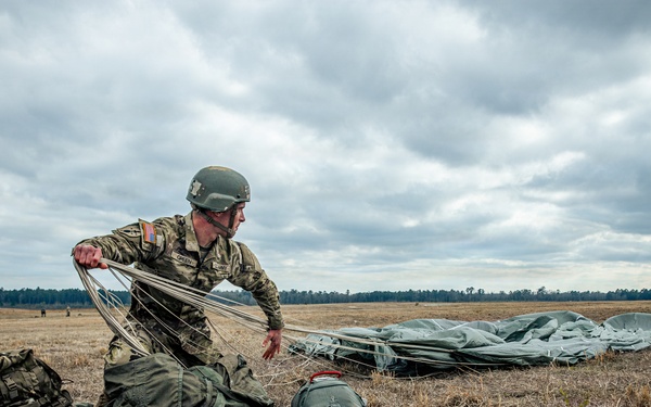 2026 03 03 Basic Airborne Course Jump Week