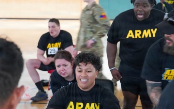 Soldiers participate in rowing event during ARCP
