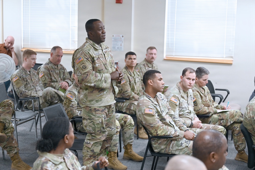 410th Contracting Support Brigade Town Hall