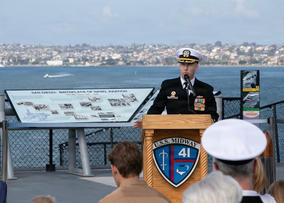USS Manchester Holds Change of Command Aboard USS Midway
