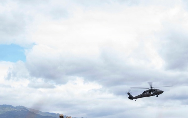 HSC and 1-228 conduct Sling Load Training