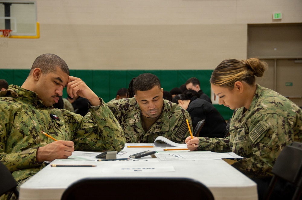 Ronald Reagan Sailors Take Navy-wide E-6 Advancement Exam