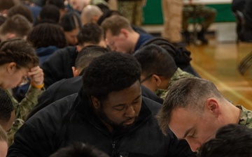 Ronald Reagan Sailors Take Navy-wide E-6 Advancement Exam