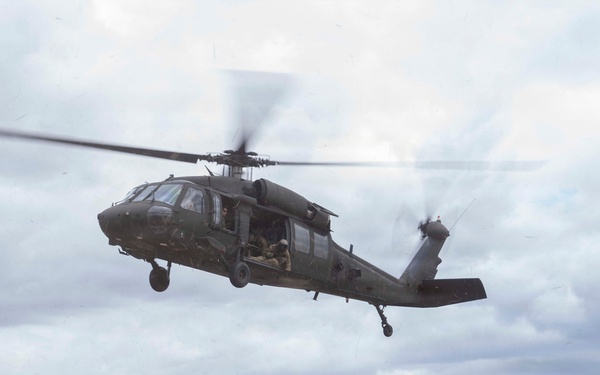 HSC and 1-228 conduct Sling Load Training