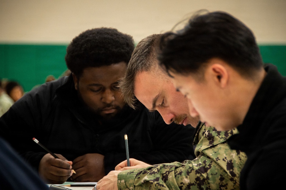 Ronald Reagan Sailors Take Navy-wide E-6 Advancement Exam